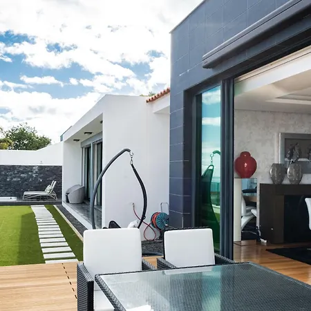 Casa Refugio Dos Canhas 蓬他达维托亚